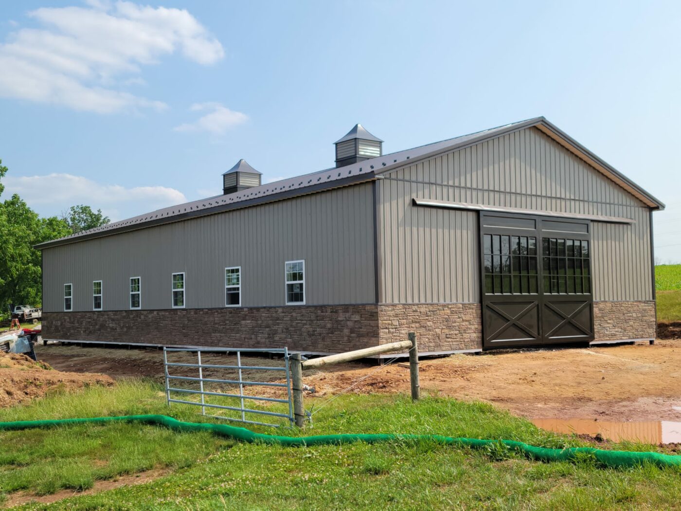 gray pole barn for livestock