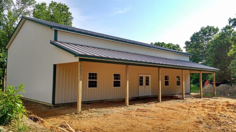 what are agricultural pole buildings