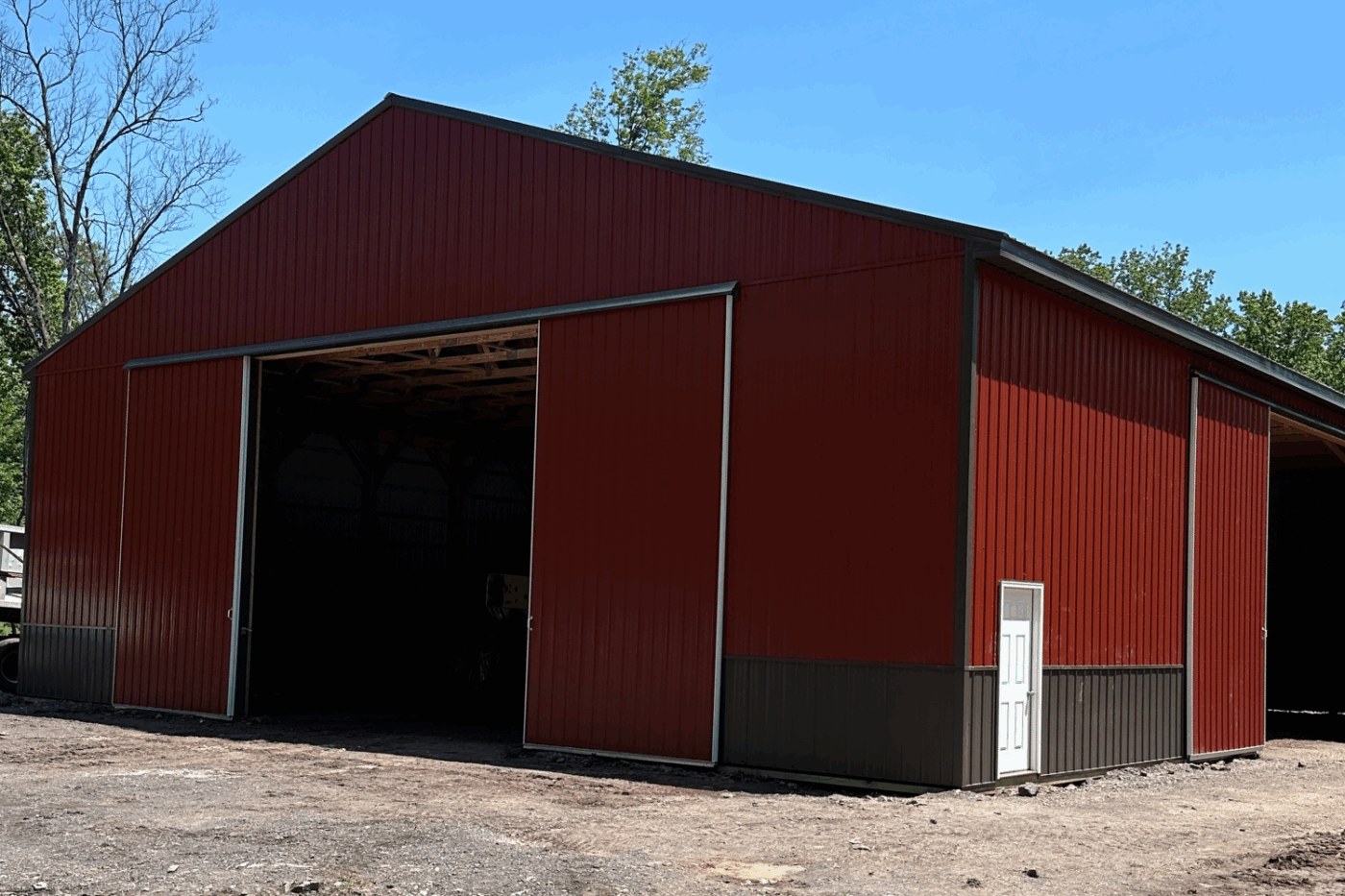 red and black garage 60x80 pole barn in boyertown pa